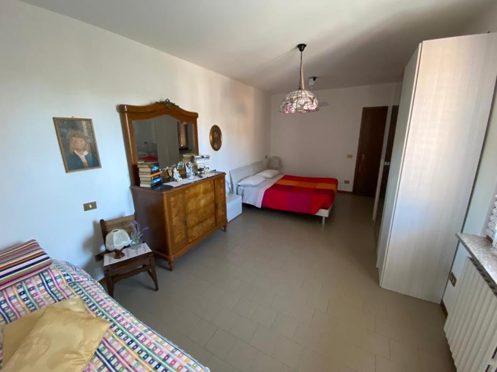 Villa Gloria'S House à Zerbolo Extérieur photo
